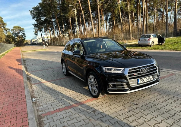 Audi Q5 cena 116000 przebieg: 117000, rok produkcji 2018 z Suchedniów małe 379